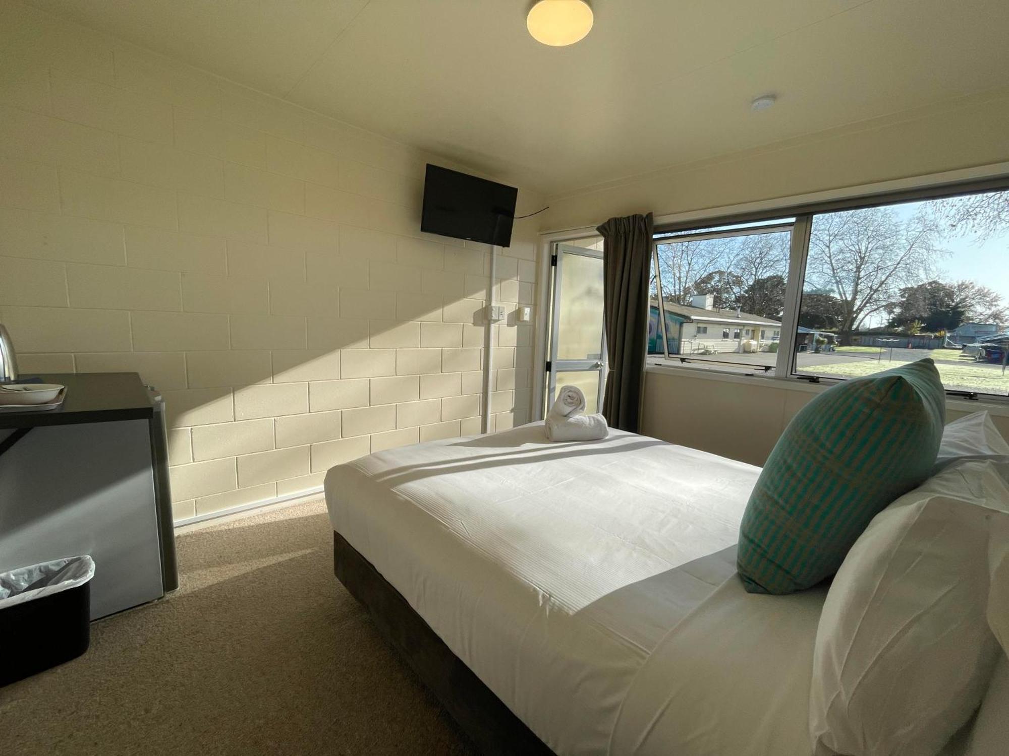 Cambridge Top 10 Holiday Park Esterno foto