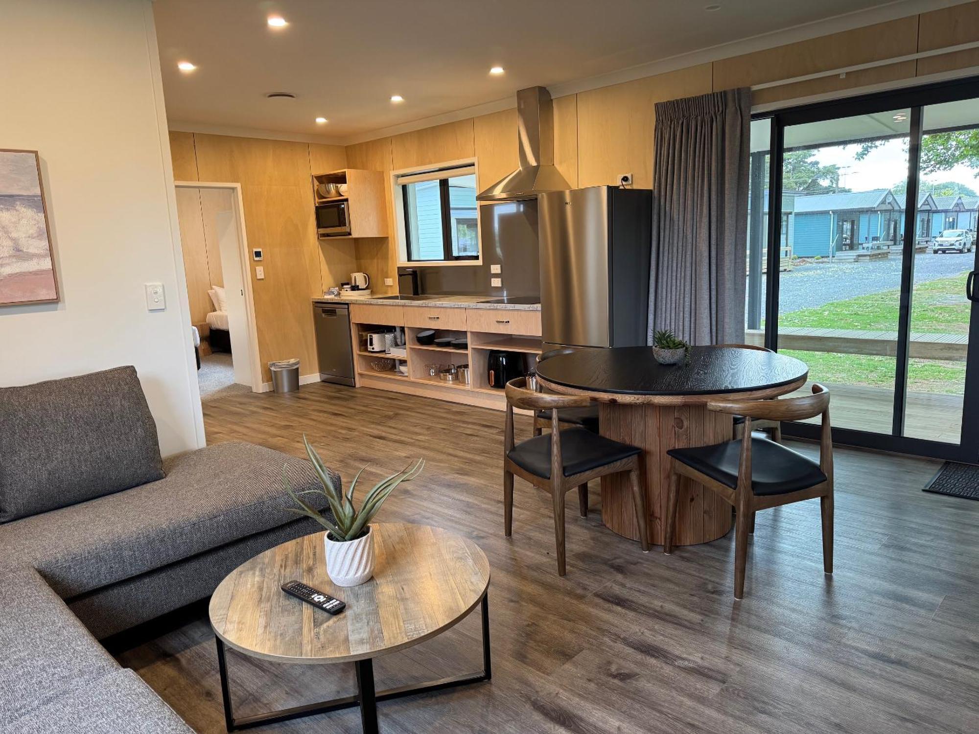 Cambridge Top 10 Holiday Park Esterno foto